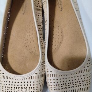 croft & barrow Perforated Ballet Flats in Cream
